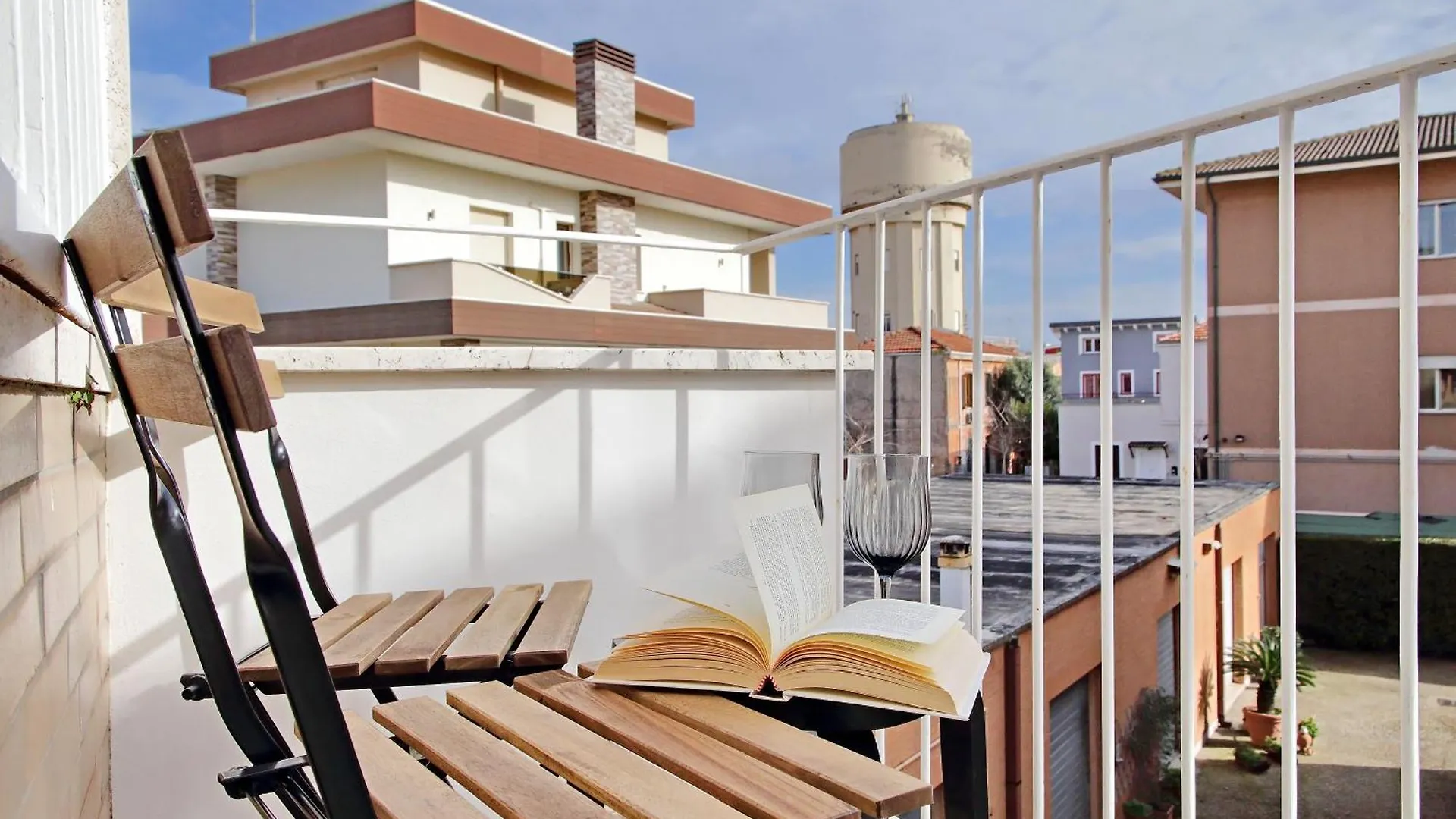 Apartment Centrale - Ottimi Collegamenti Per Roma E Apt Fiumicino Italy