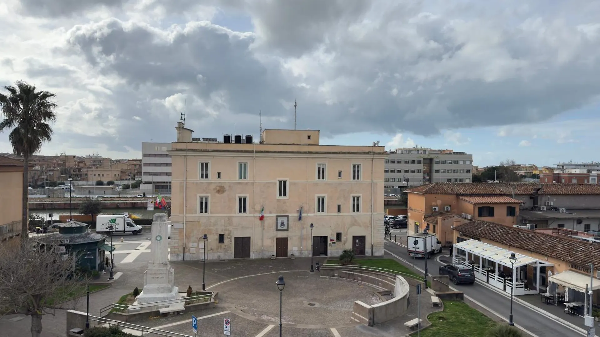 Apartment Centrale - Ottimi Collegamenti Per Roma E Apt Fiumicino